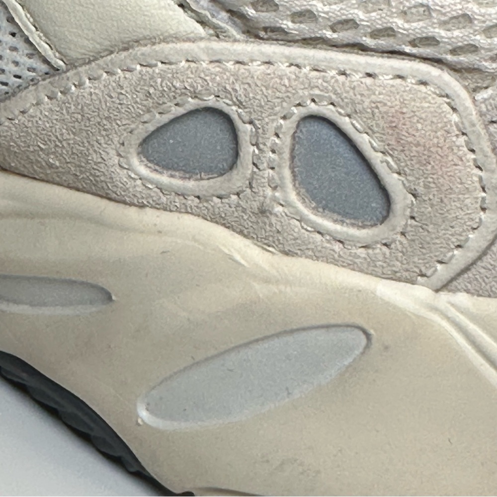 Adidas Yeezy Boost 700 Analog Sneakers Men’s 4.5 or Women’s 6.5 - Picture 13 of 13